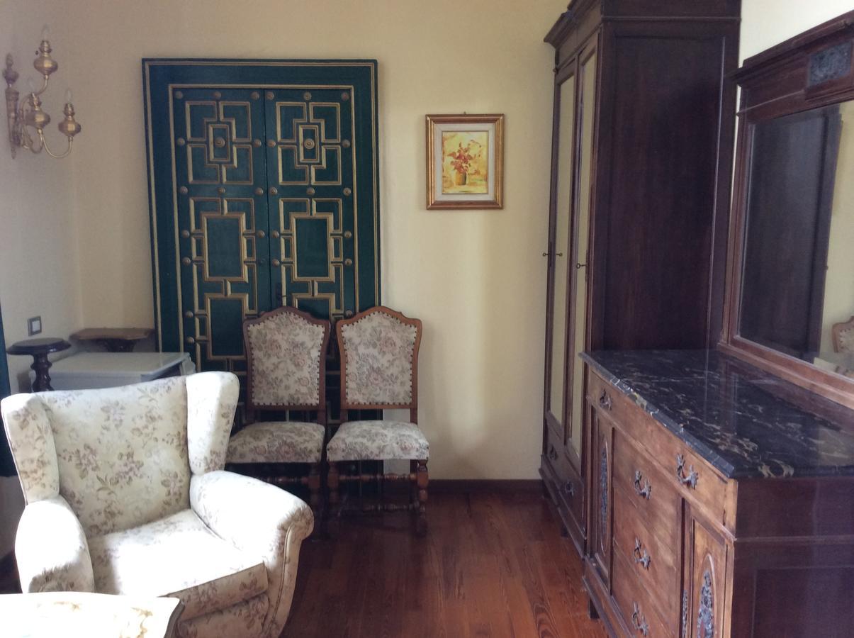 Hotel Villa Della Quercia Verbania Extérieur photo