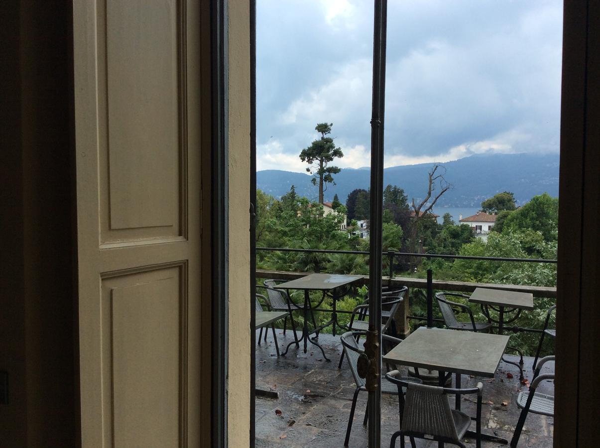 Hotel Villa Della Quercia Verbania Extérieur photo