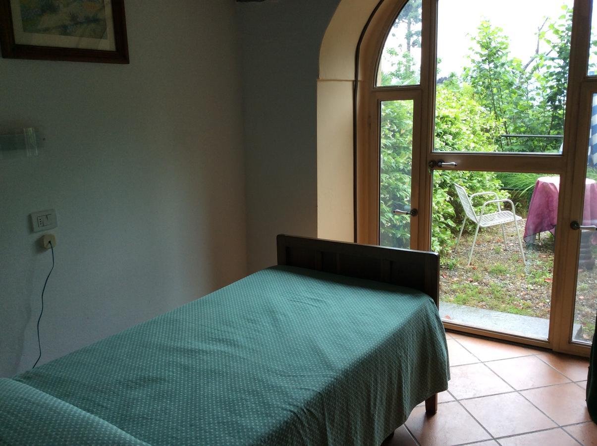 Hotel Villa Della Quercia Verbania Extérieur photo